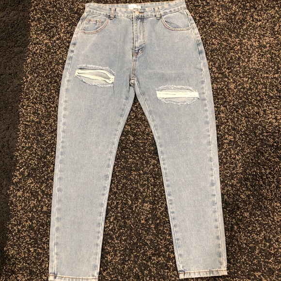 princess polly high waisted mom jeans - Picture 2 of 4